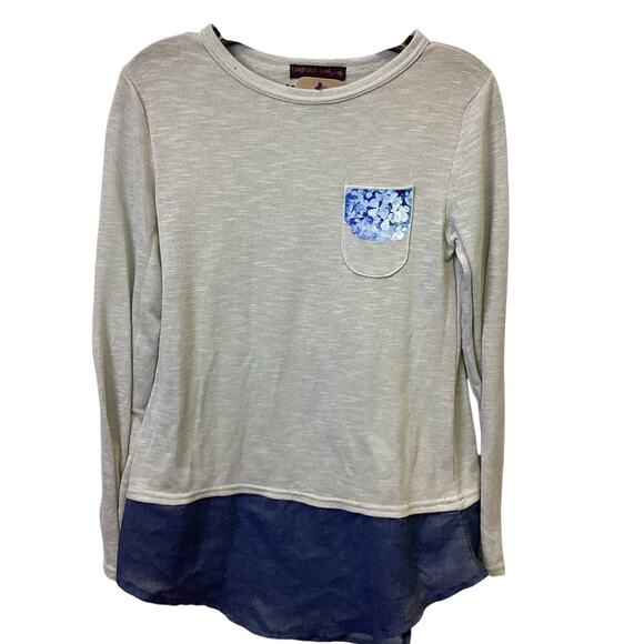 Upcycled Hand Printed Girls Small Long Sleeve Hydrangea Pocket Sweater Shirt - Picture 1 of 5